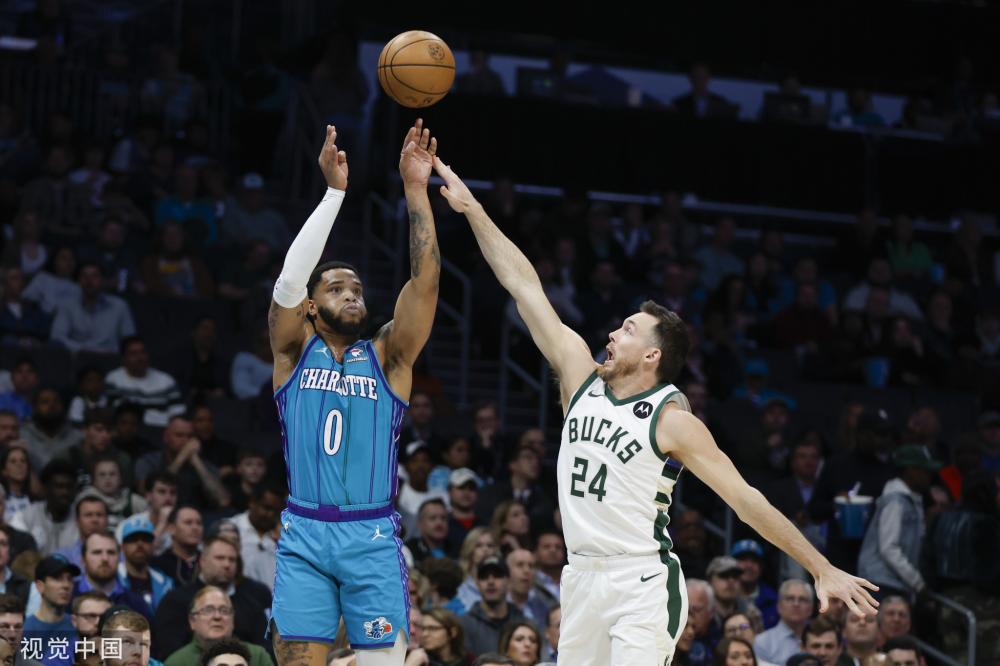 竞争中显得 竞争中显得