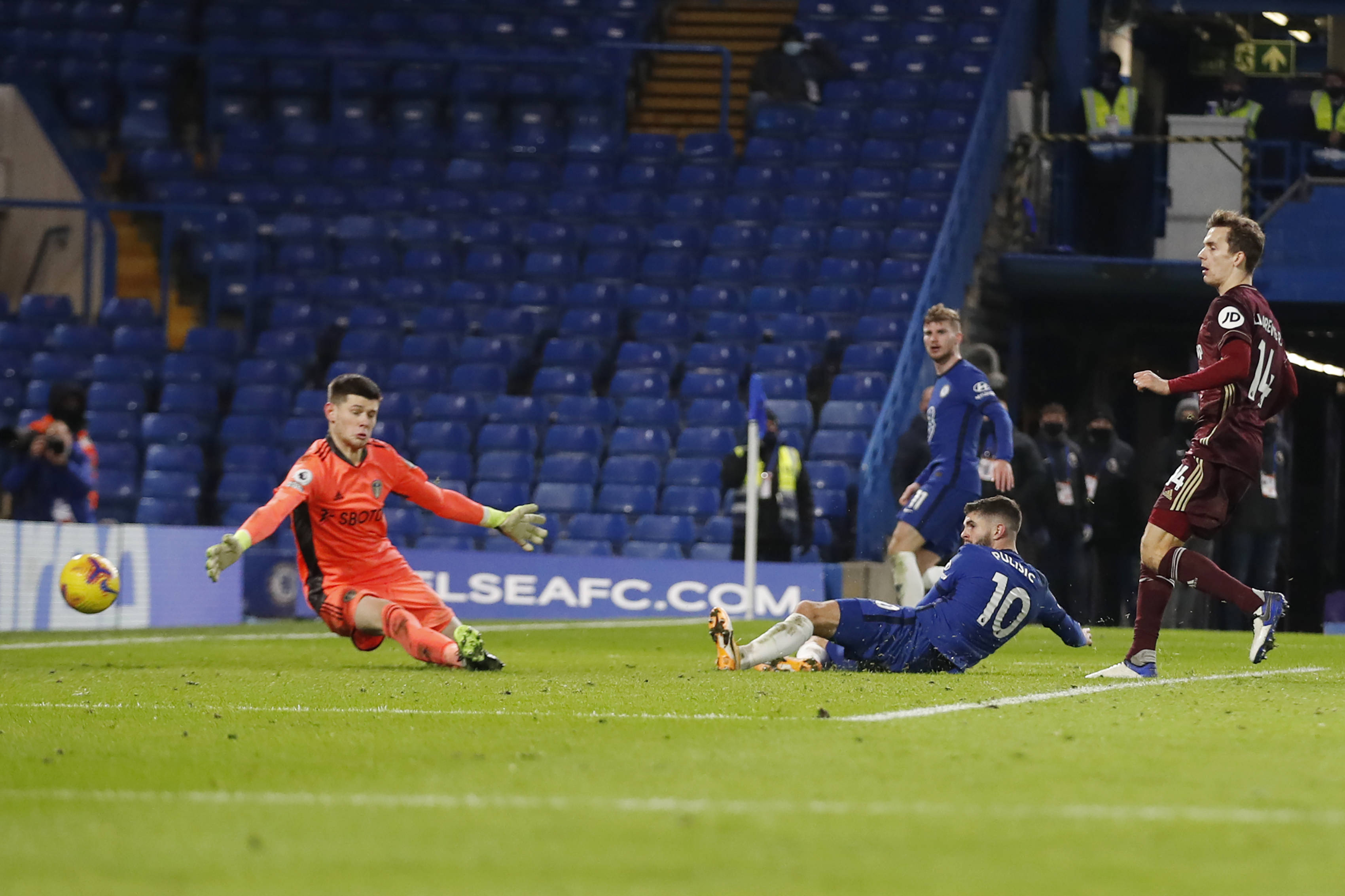 曼城成功引 曼城成功引